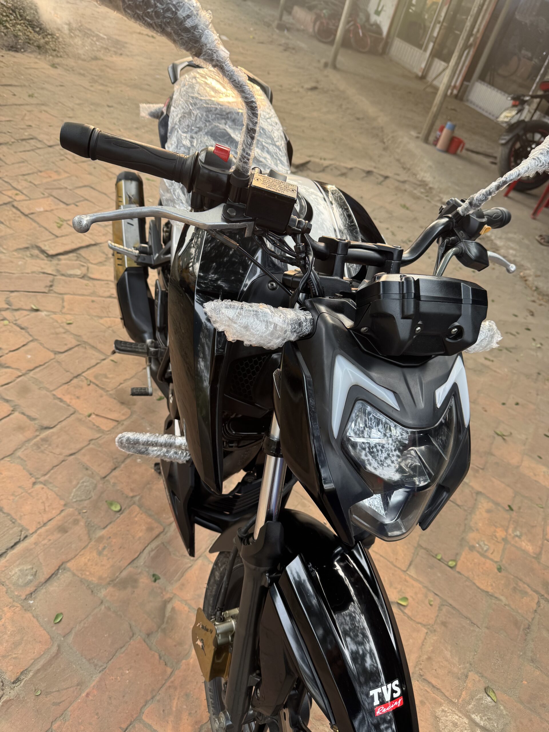 TVS 4v X Connecting Single Disks - Image 3