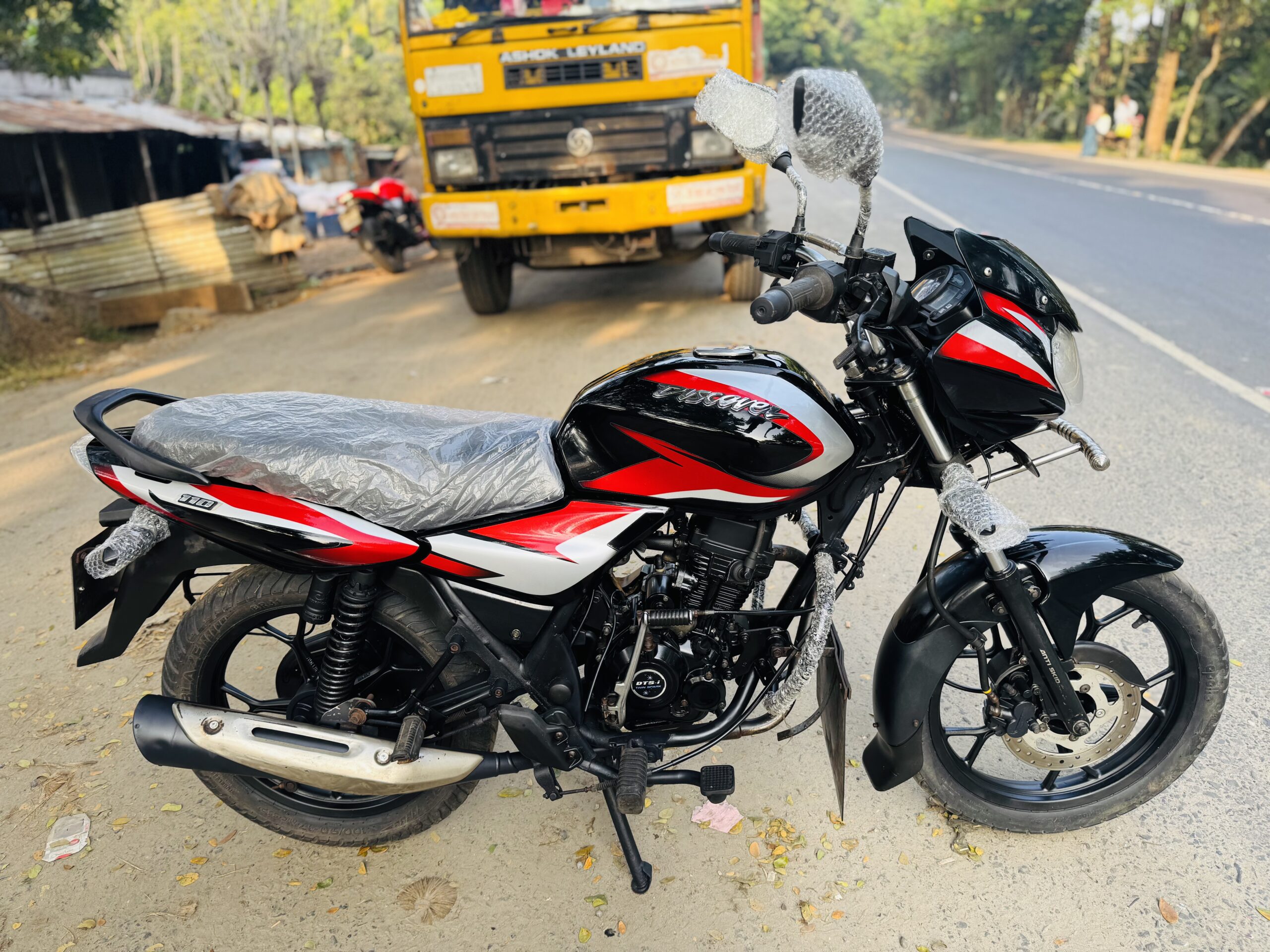 Bajaj Discover 110 Fresh condition