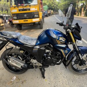 Yamaha FZS V2 Super Fresh